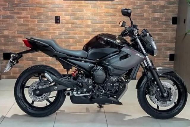 YAMAHA XJ6 N