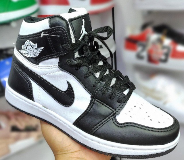Tenis Nike Air Jordan Cano Alto Basquete - Roupas e calçados - Jardim  Penha, São Paulo 994811646 | OLX