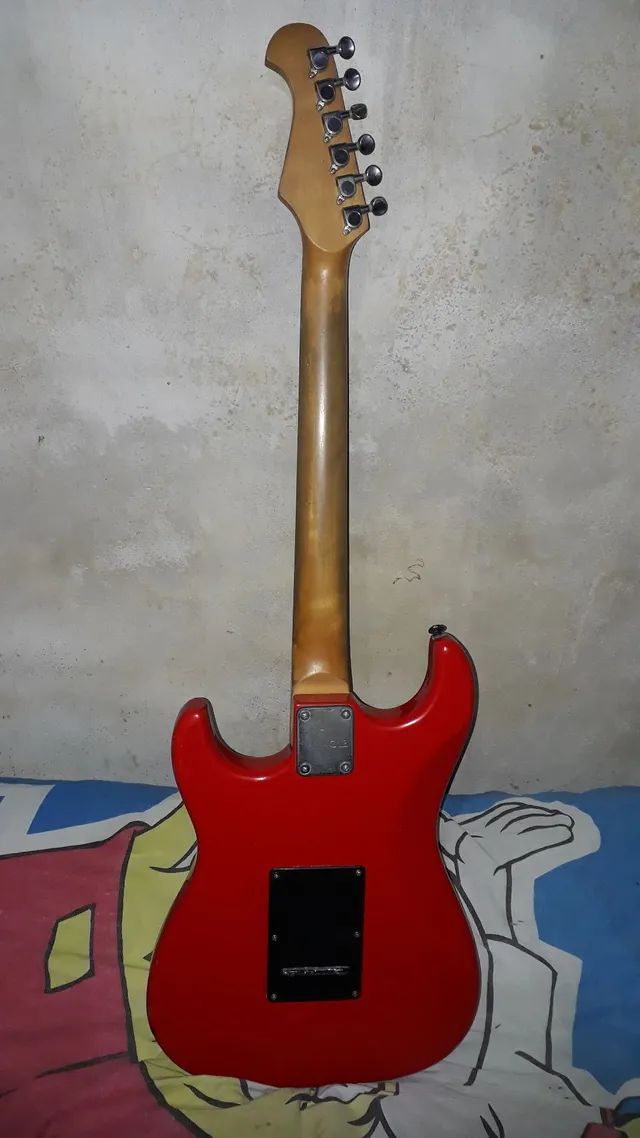 Guitarra Eagle vermelha ver descrição 