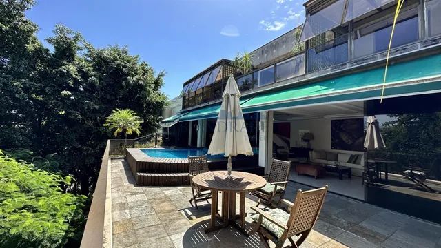 Incrível cobertura duplex, 611m², indevassada com vista para a Pedra da Gávea 2