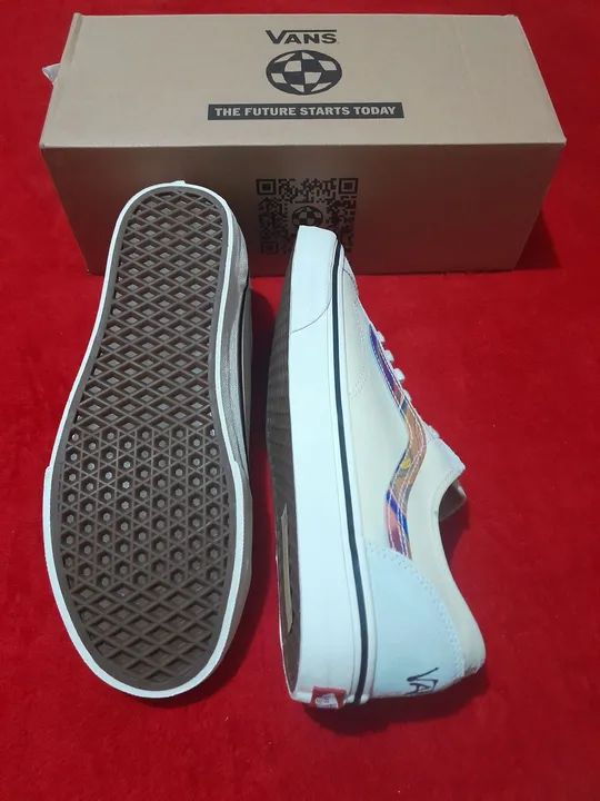 Tênis Vans  Old Skool -  Novo  - tamanho 34/35/40/41/42/43  -  43 - Foto 2