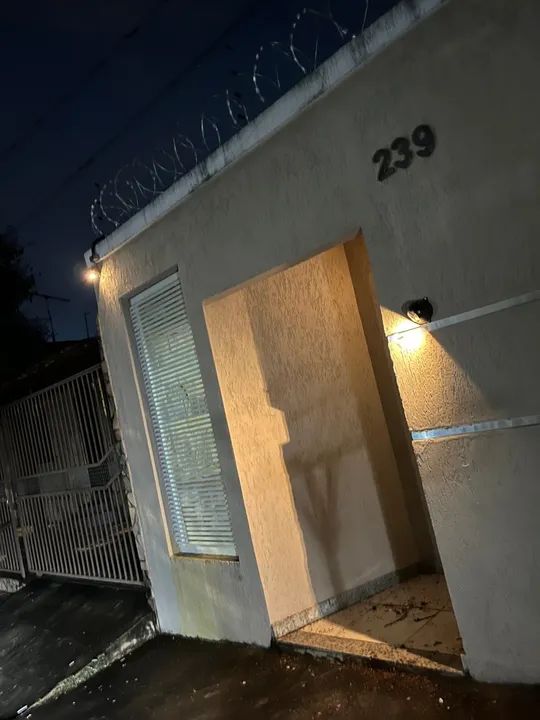 Motor para portão e câmeras - Foto 5