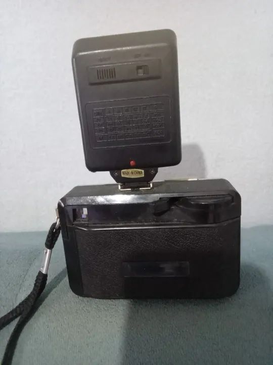 Câmera Instamatic Kodak com Flash Mikona MV-123 - Foto 5