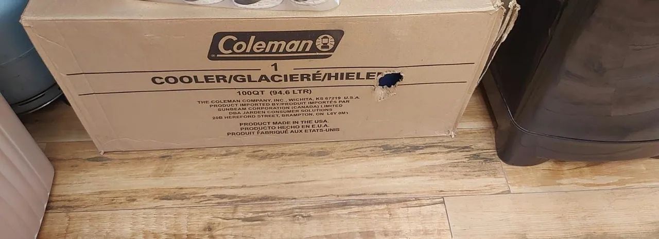 Caixa Térmica com Rodas 94,6L Lakeside Coleman , 160 latas - Foto 6