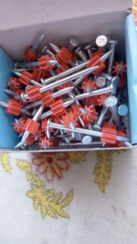 Pregos de Aço para Concreto Construtores.Pedreiros.Construção Civil.Oferta 