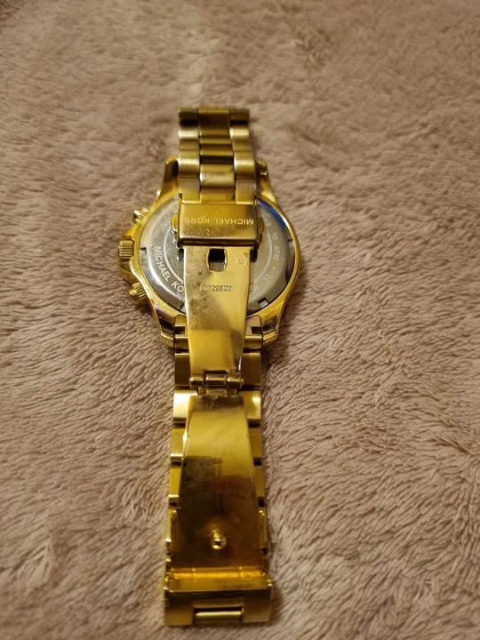 Relógio Michael Kors dourado - Foto 2