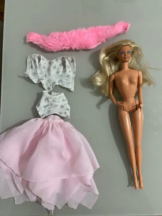 Boneca Barbie Alta Moda estrela antiga - Foto 3