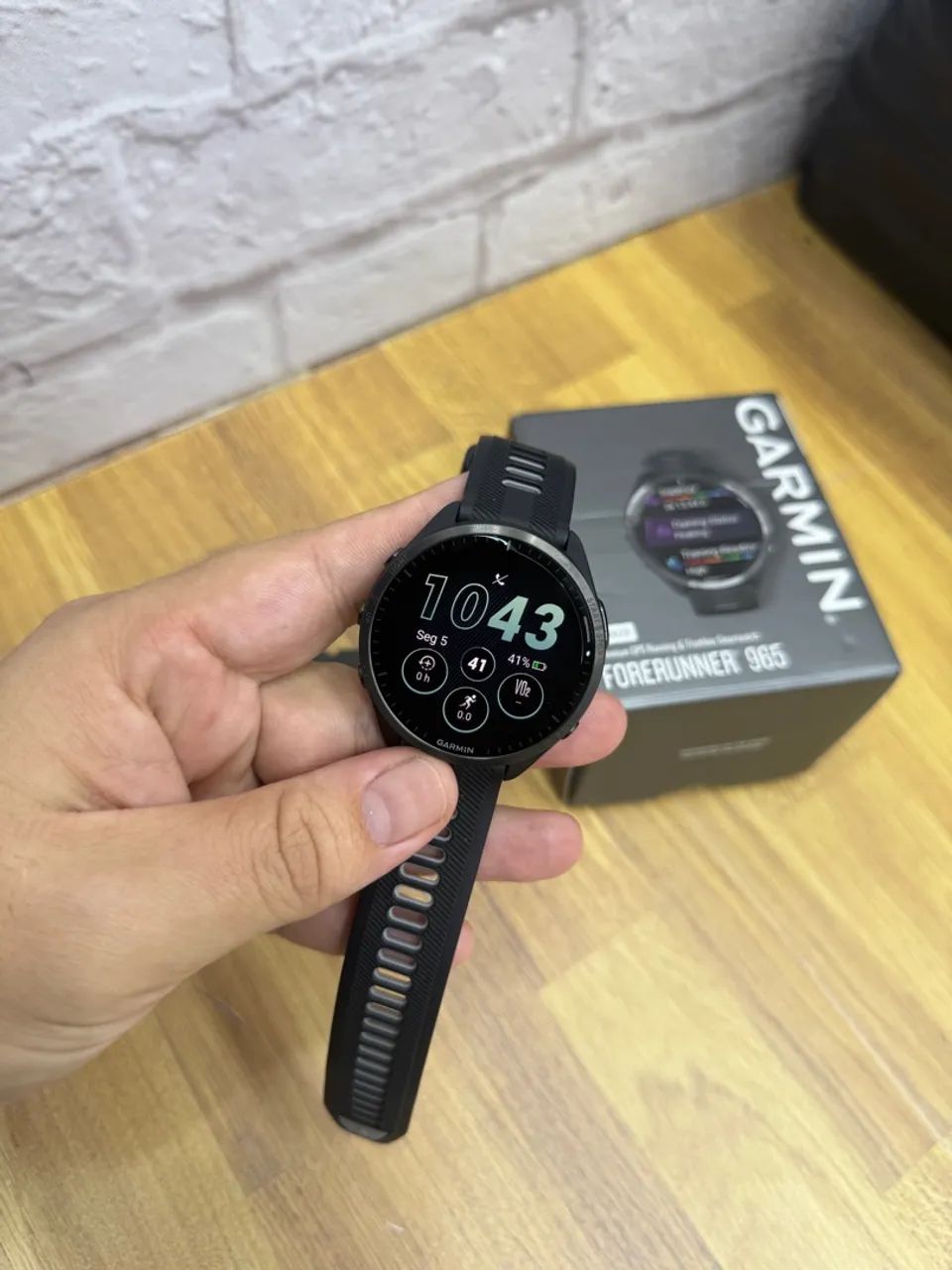 Relógio Inteligente Garmin Forerunner 965 - Foto 3