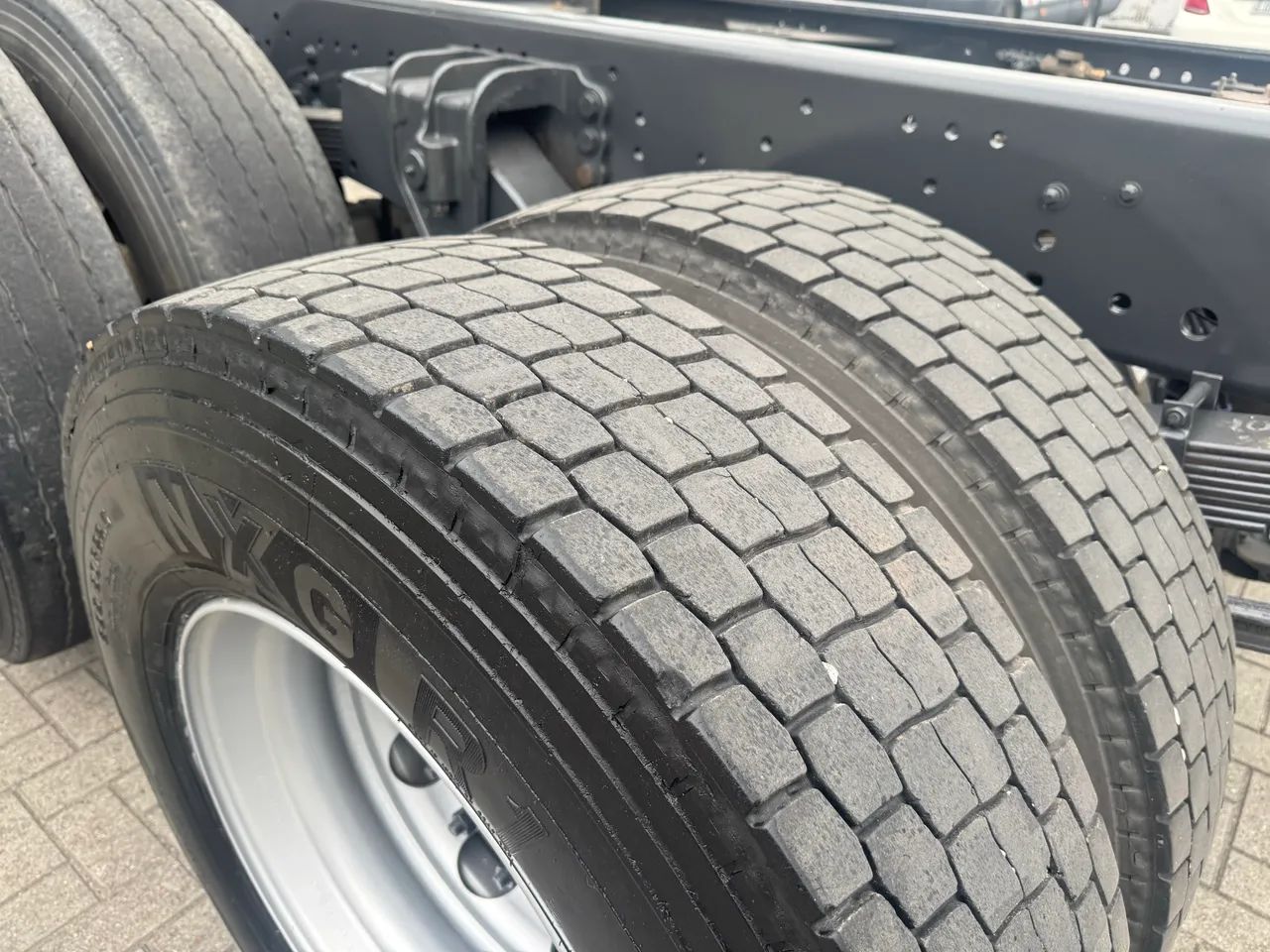 Volvo Vm 330 8x2 Ano 2021 - Foto 9