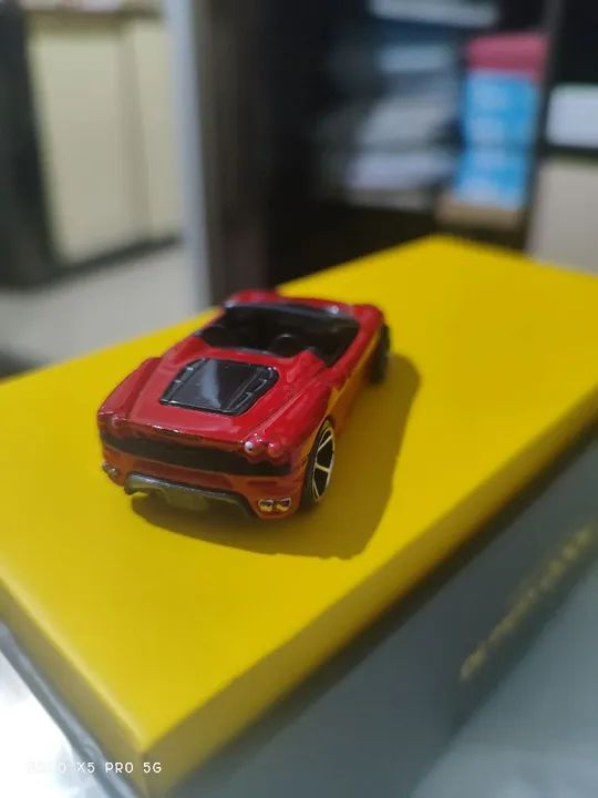 Miniatura Ferrari F430 SPIDER  Hot Wheels - Foto 3