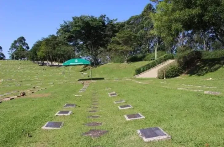 Jazigo - Cemitério Jardim Vale da Paz - Diadema