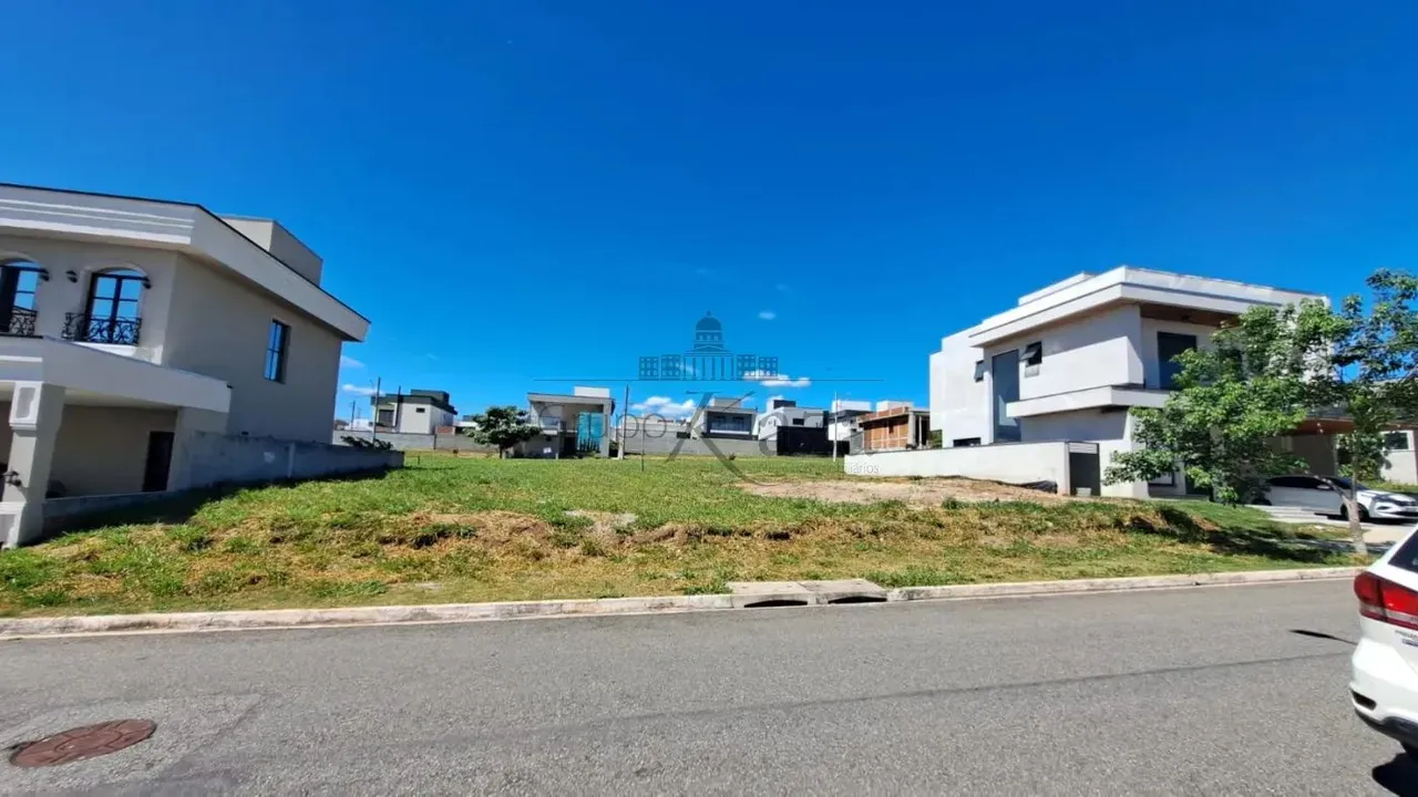 Oportunidade - Terreno em Condomínio - Reserva Aruanã - Loteamento Floresta - 252m²