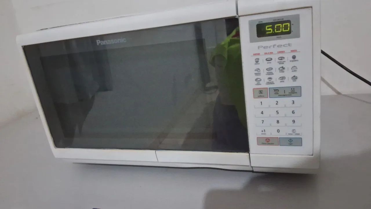 Microondas Panasonic  28 Litros muito conservado  - Foto 4