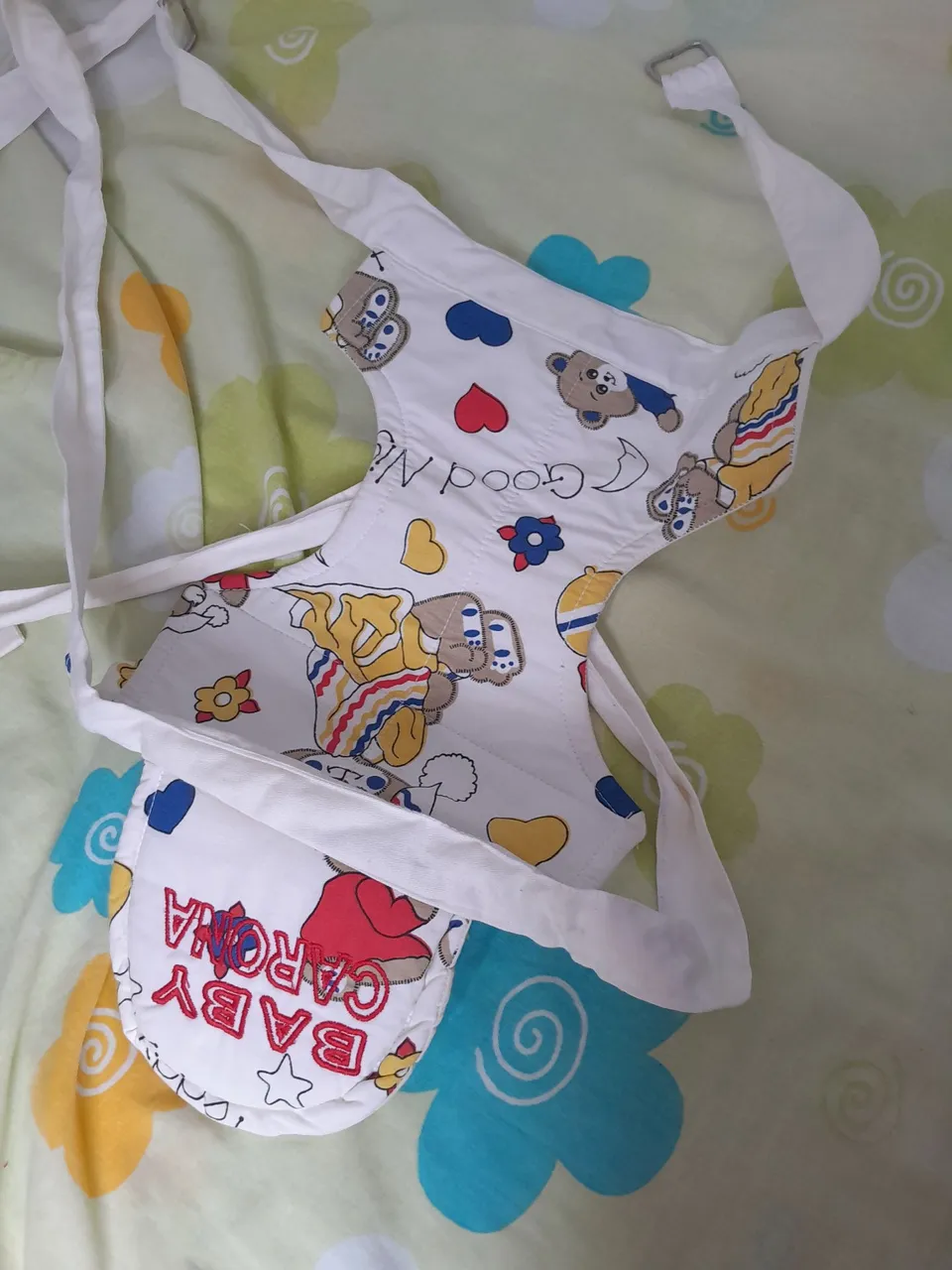 Canguru para bebê com estampa de urso