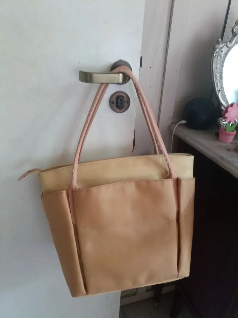 Bolsa couro natural Elegante e usual  - Foto 2