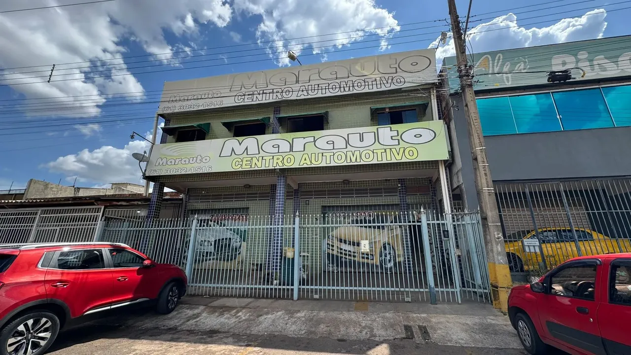 Prédio com loja no Térreo + 5 Apartamentos - Oportunidade de Investimento! Aceita financi