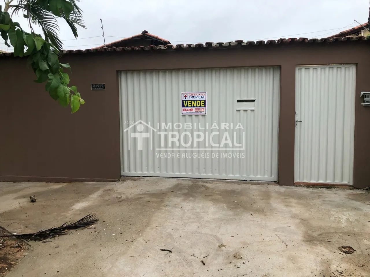 Casa à Venda na Pracinha das Mães, Bairro Centro, Bem Localizado em Porto Nacional-TO - Foto 2