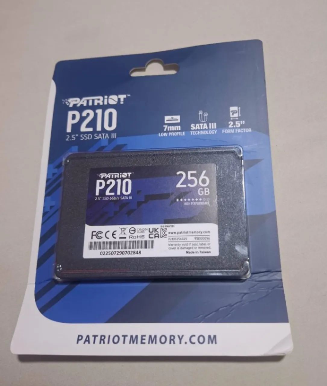 SSD PATRIOT SATA III 256GB LACRADO COM GARANTIA