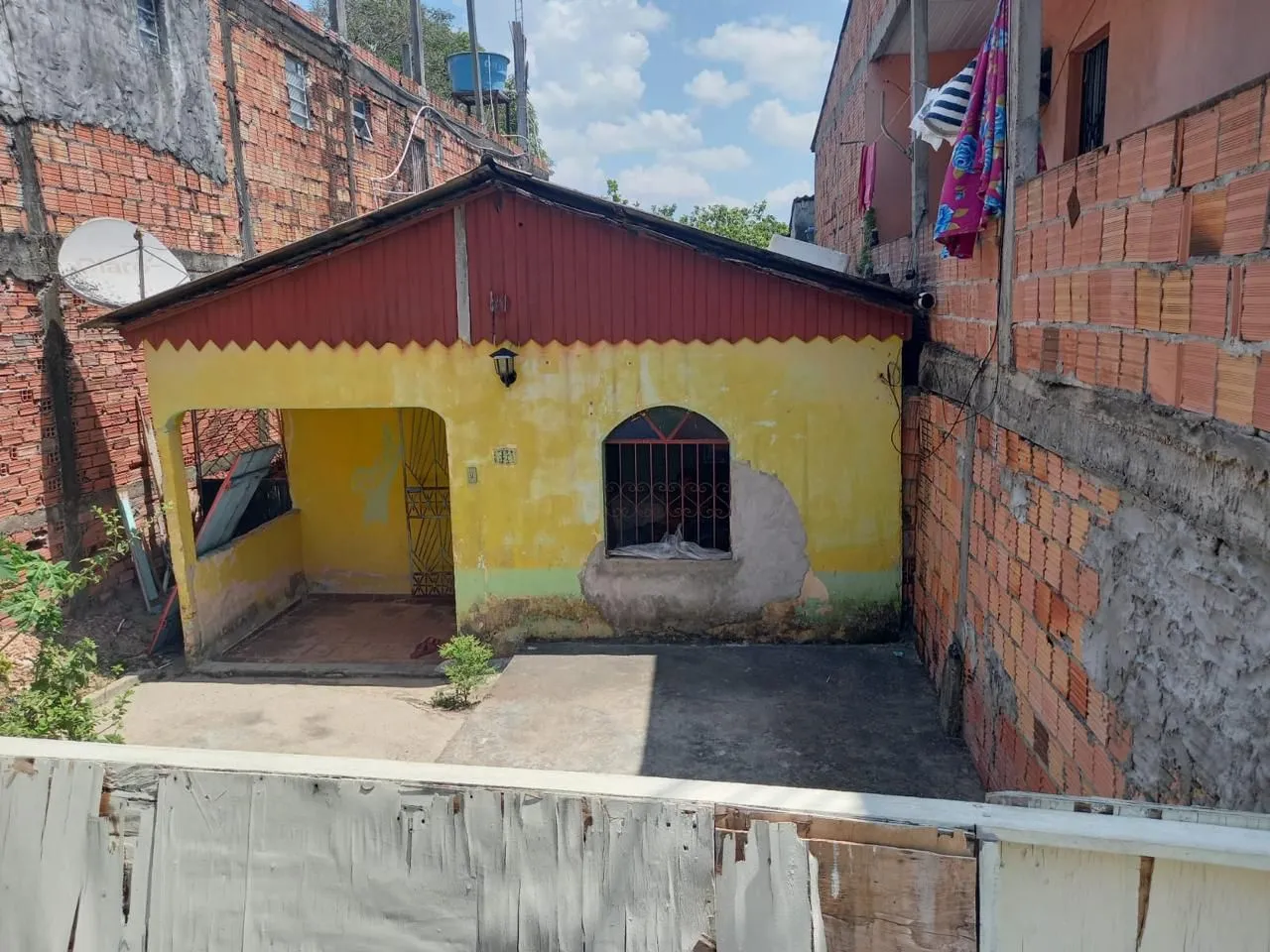 Vendo uma linda casa no Armando Mendes
