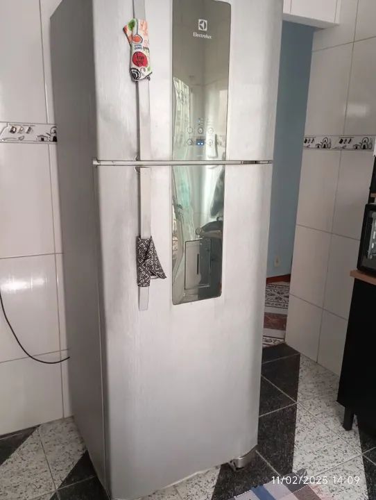 Geladeira Duplex Usada em Ótimo Estado - Foto 6