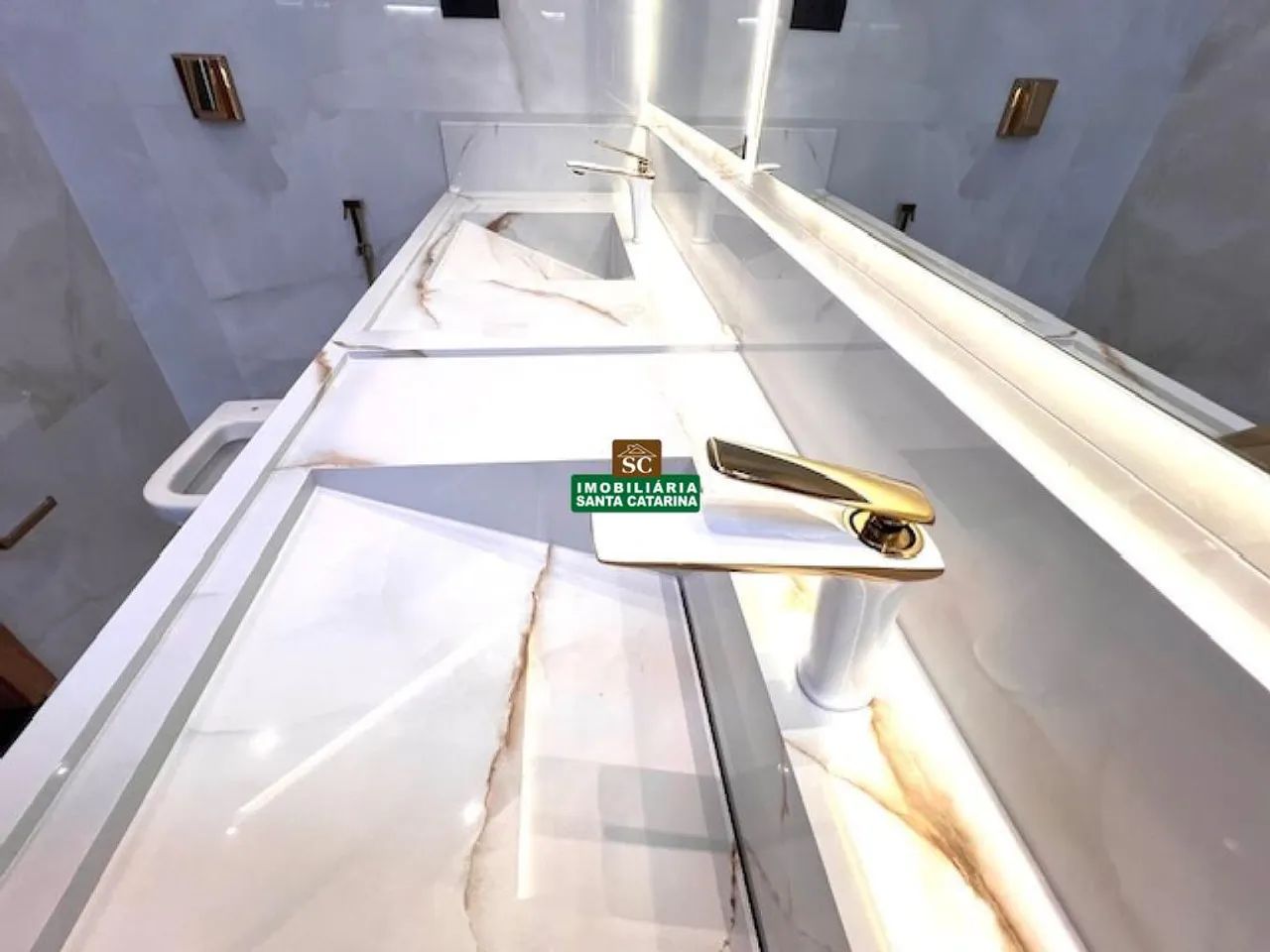 Casa à venda em MARINGÁ, JD PARAIZO, com undefined quarto, com 158 m² - Foto 2
