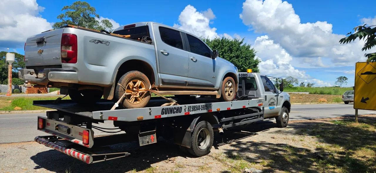 Caminhão guincho plataforma  - Foto 8