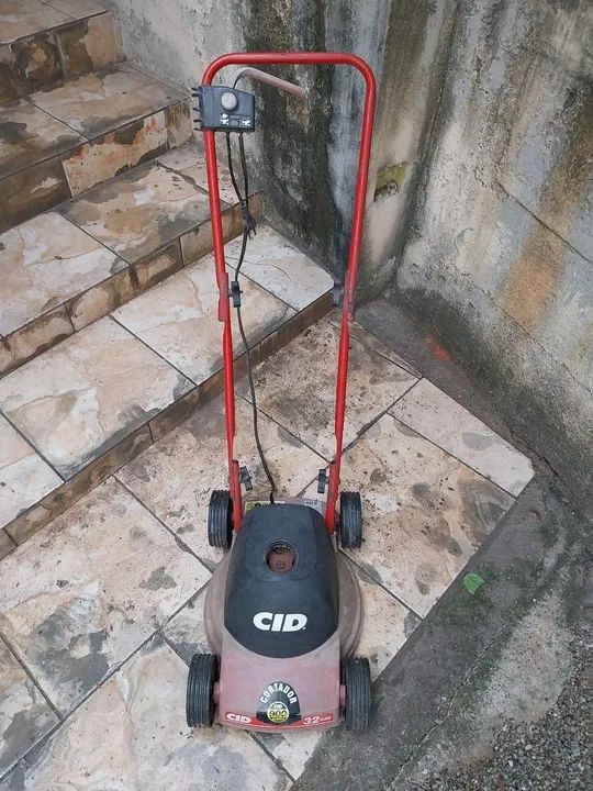 Cortador de grama de carrinho  - Foto 2