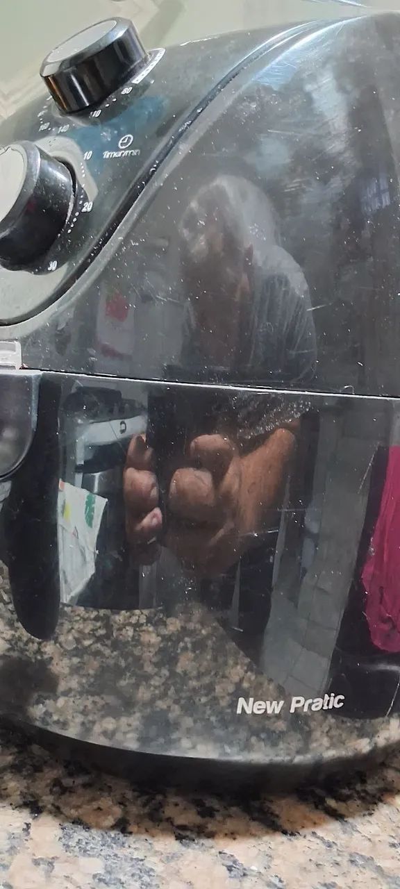 Fritadeira Elétrica AirFryer Mondial New Pratic 3,5 litros - Foto 2