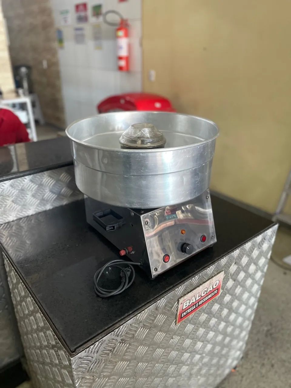 Máquina de Algodão Doce