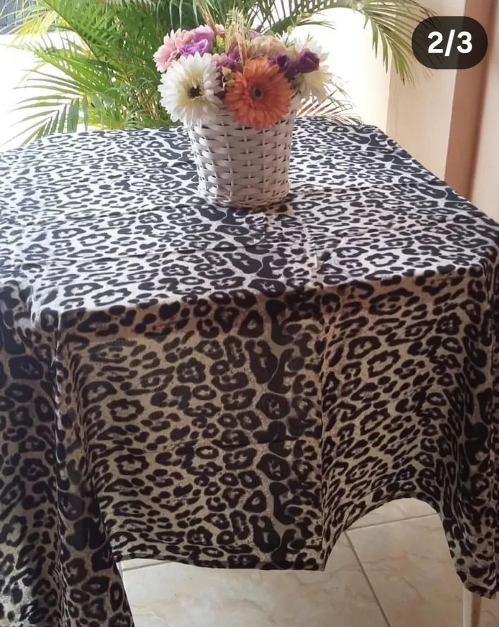 Toalhas de mesa de convidado para festa