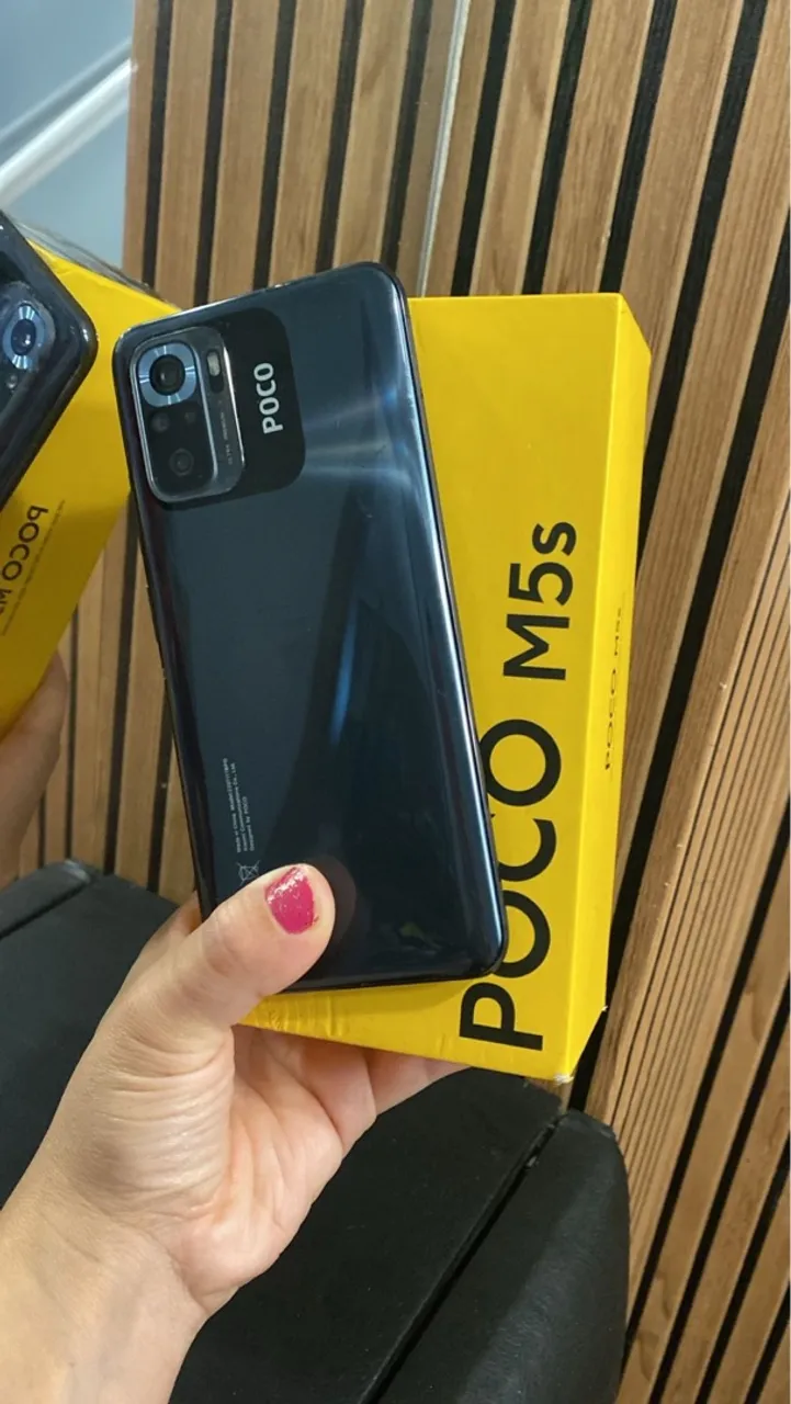 Celular bom pra trampo