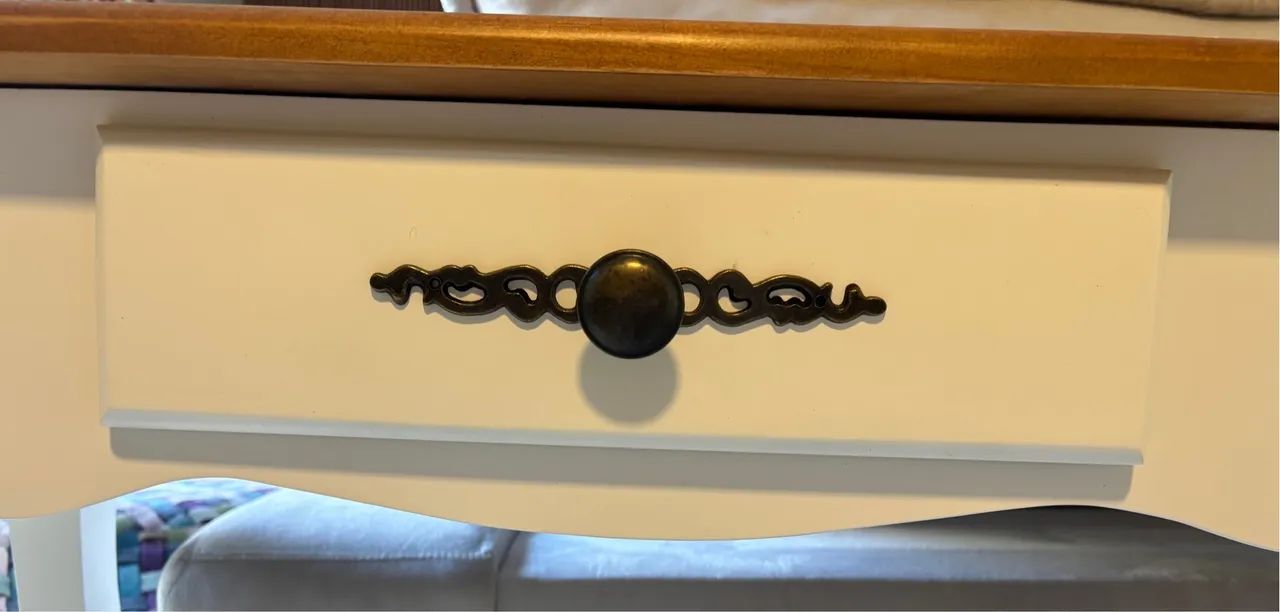 Balcão aparador provençal em madeira  PREÇO NEGOCIÁVEL  - Foto 3