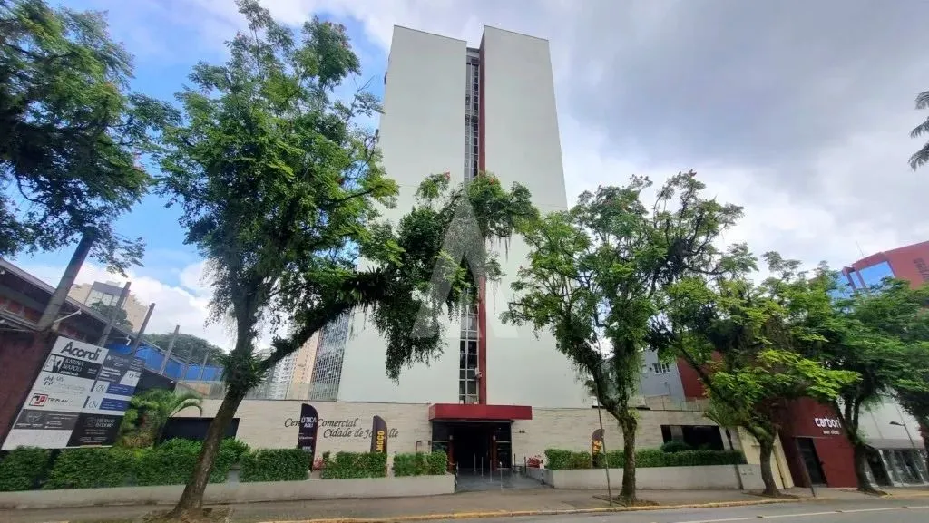 Sala para alugar por R$ 1000.00, 39.70 m2 - CENTRO - JOINVILLE/SC