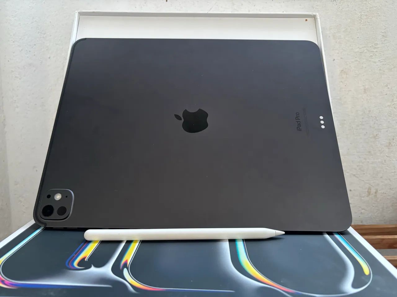 iPad Pro 13 M4 256GB + Pencil Pro - Tablets e E-Readers