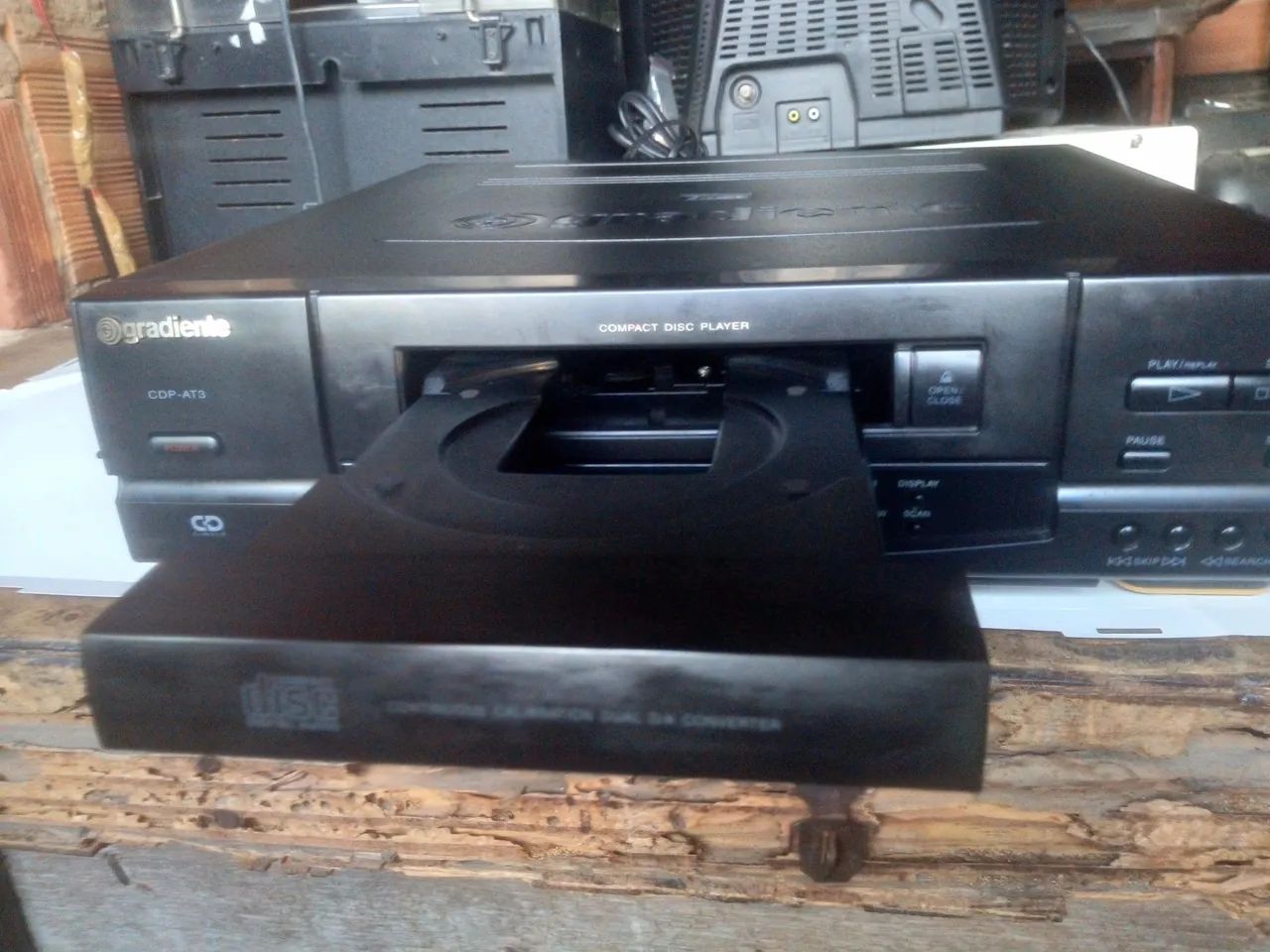 Gradiente CDP-AT3 - Toca CD63824124362243123