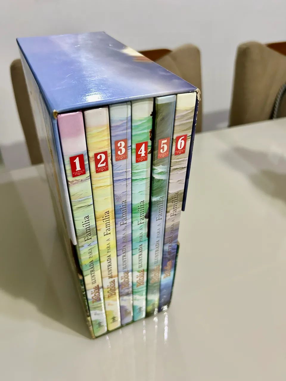 Coleção Bíblia ilustrada da família Box 6 volumes - Livros e