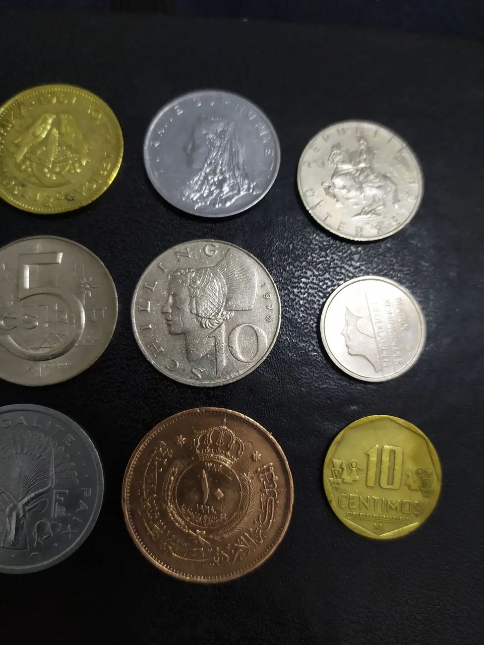Coleção de Moedas internacionais antigas 12 peças  - Foto 5