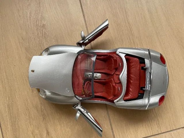 Porsche Boxster 1/18 Maisto  - Foto 3