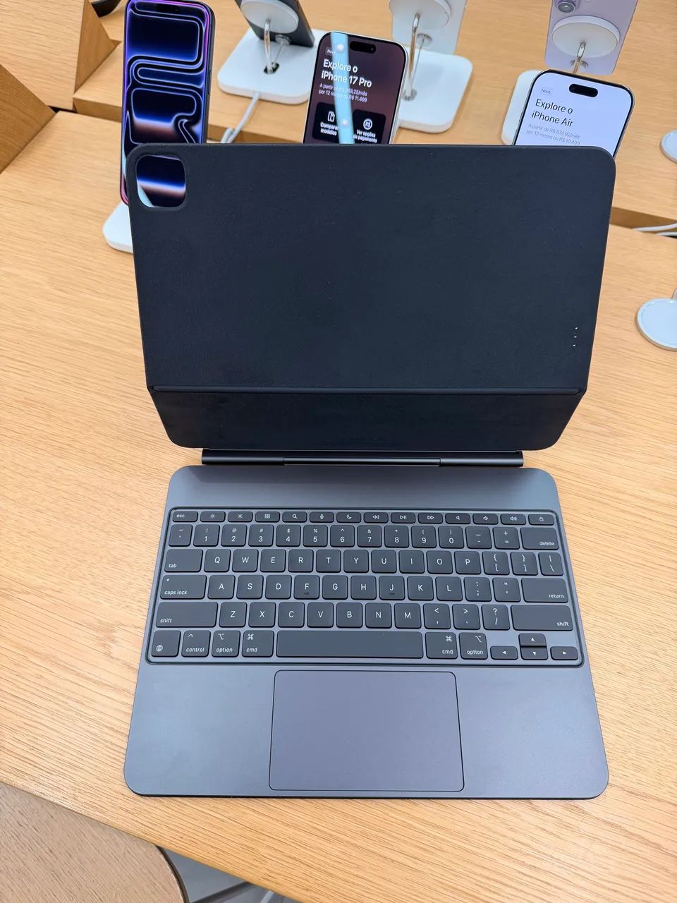 iPad Pro M4 13? Cellular 1TB Nano Texture - Tablets e E-Readers