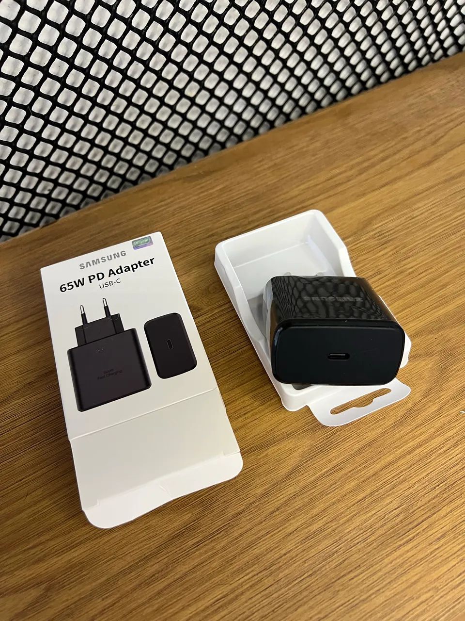 Carregador Samsung USB-C 65W Super Rapido sem cabo