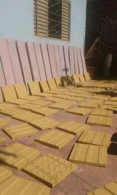 piso tátil - RS 3.20 cada unidade  - Foto 5