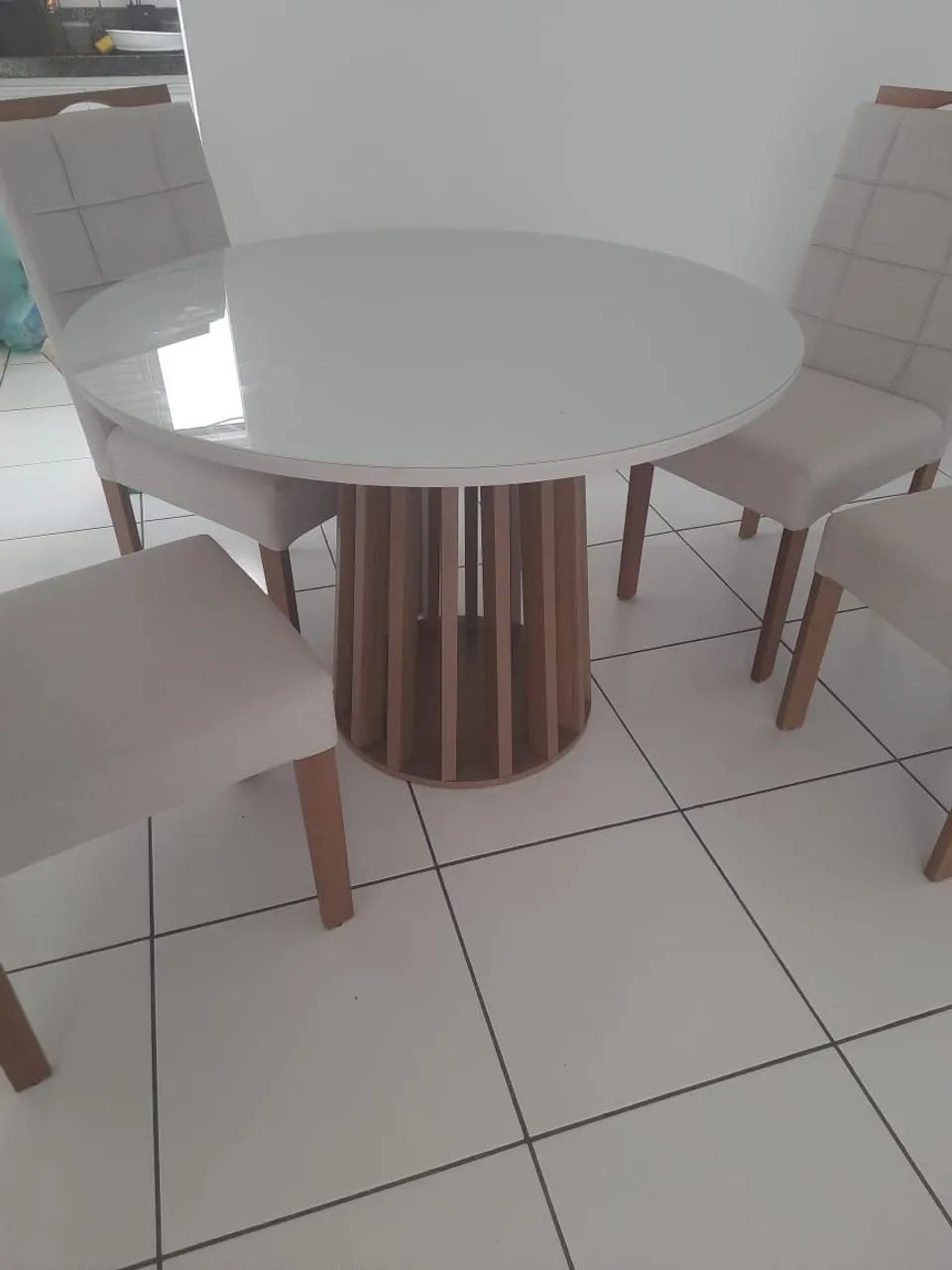 Mesa de jantar 4 lugares - Foto 2