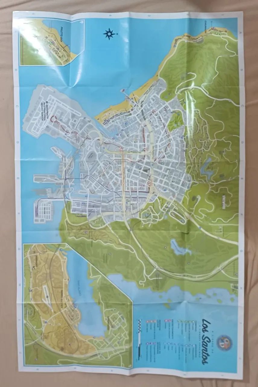 Mapa GTA V e poster Fallout - Foto 2