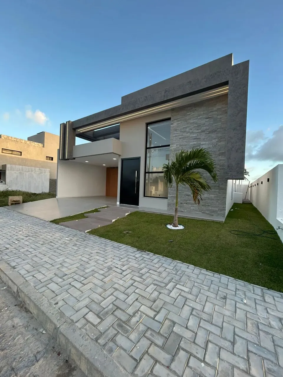 SOL E PRAIA RESIDENCIAL