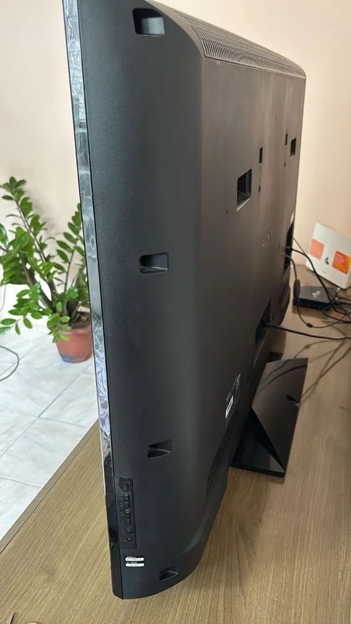 TV SONY 46'' + CHROME CAST PERFEITO ESTADO - Foto 3