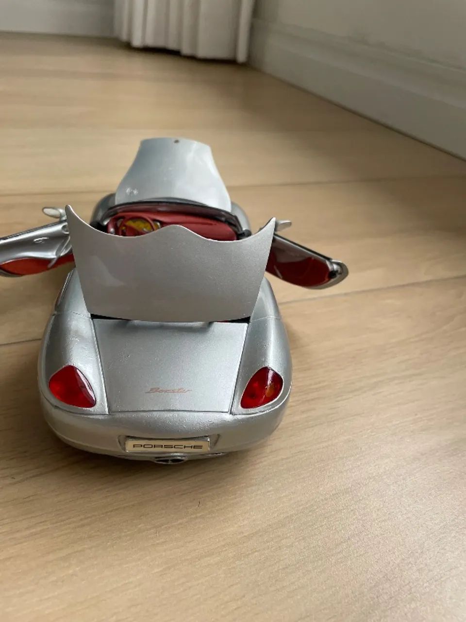 Porsche Boxster 1/18 Maisto  - Foto 5