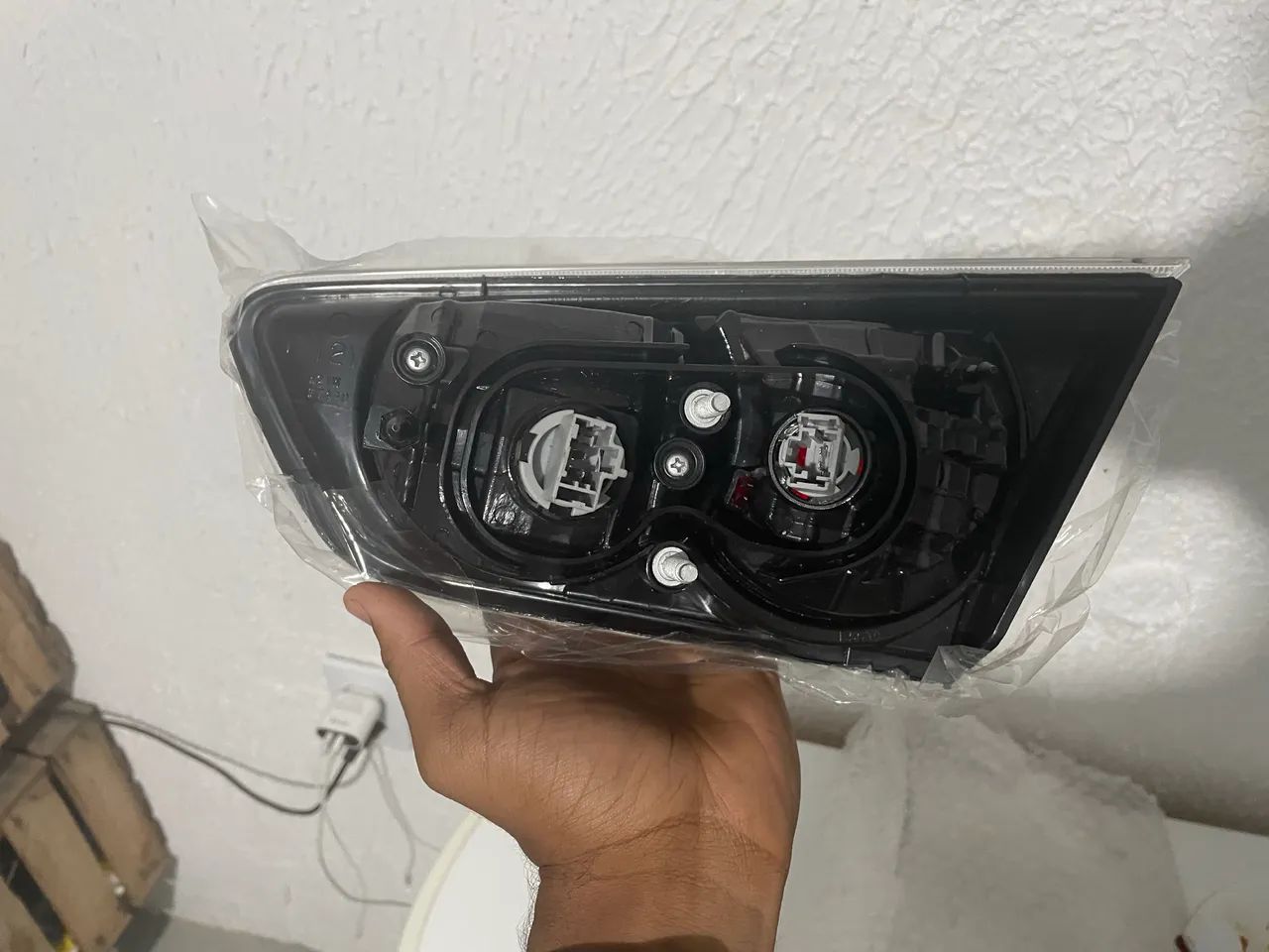 Rear Taillight Left Cover for Mitsubishi Lancer (2011–2016)64717213029121121