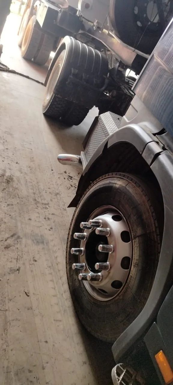 Vendo scania p330 e carretinha de 2 eixos - Foto 6