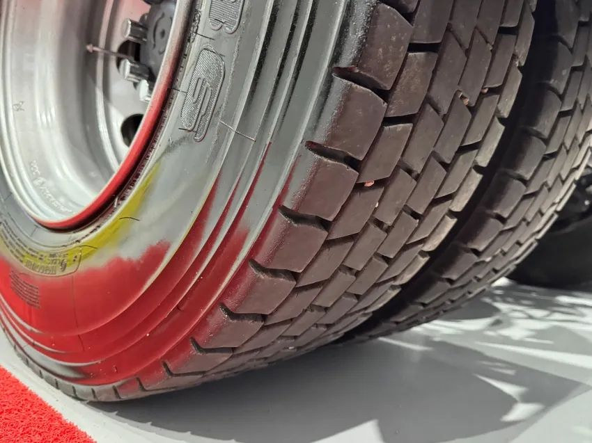 IVECO HIWAY 480 6x4 ANO 20 - Foto 10