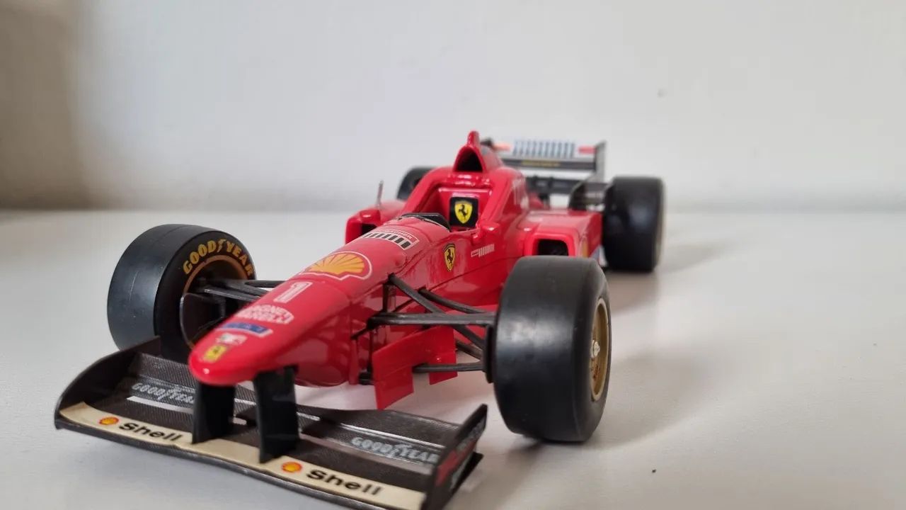 Miniatura Ferrari Fórmula 1 Maisto 1999 - Foto 3